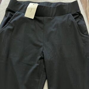 Bamans Pants Black NWT Sz M Flare Legs